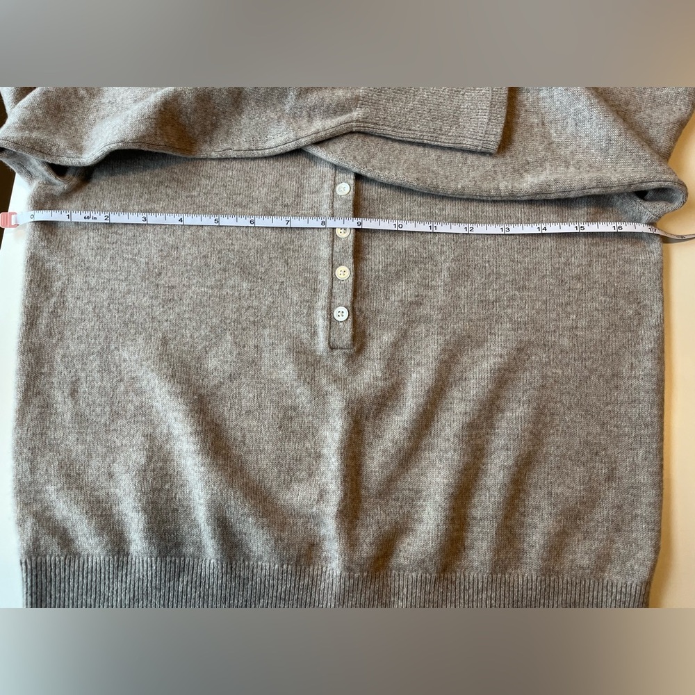 Everlane Gray Button-Up Sweater - image 4